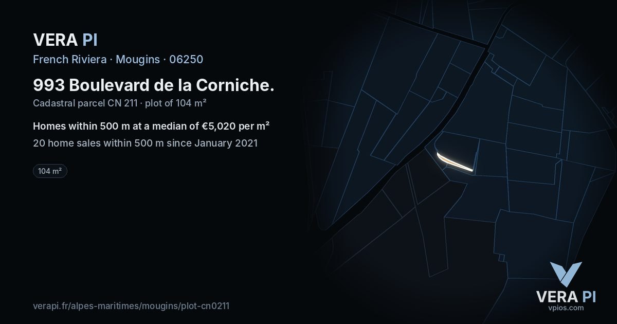 993 Boulevard de la Corniche, Mougins at night – the plot lit, the parcels around coloured by the prices near them