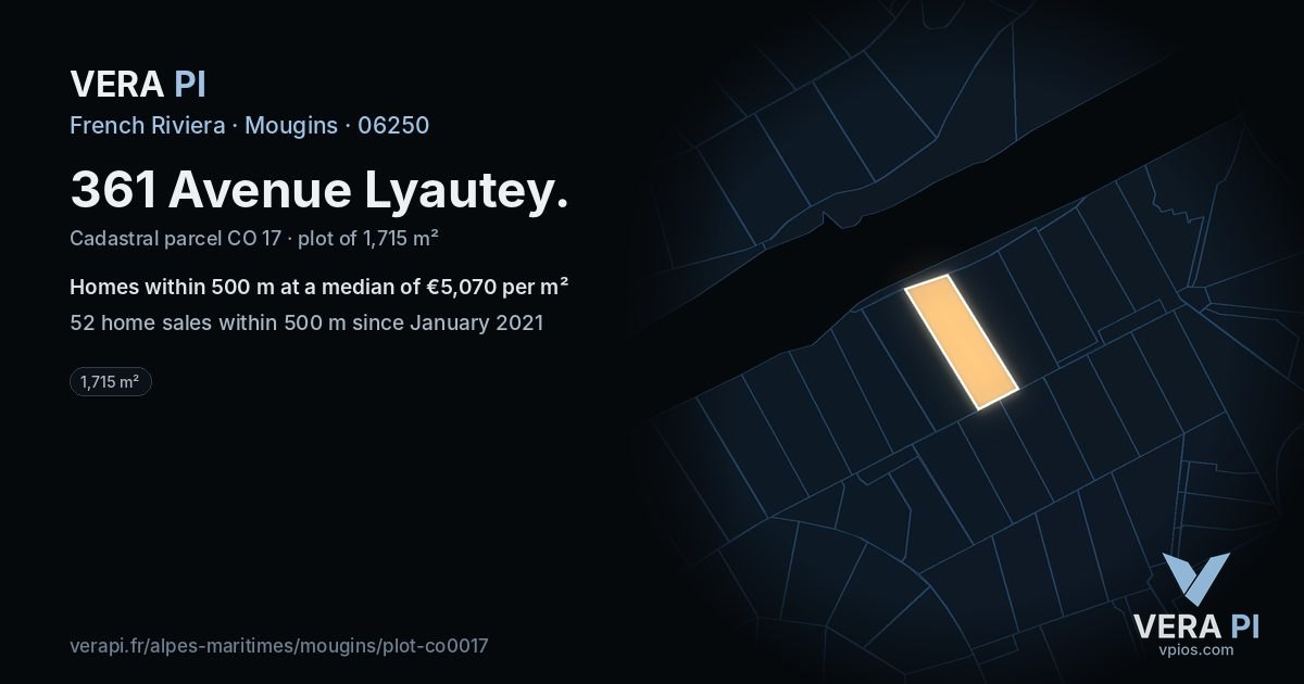 361 Avenue Lyautey, Mougins at night – the plot lit, the parcels around coloured by the prices near them