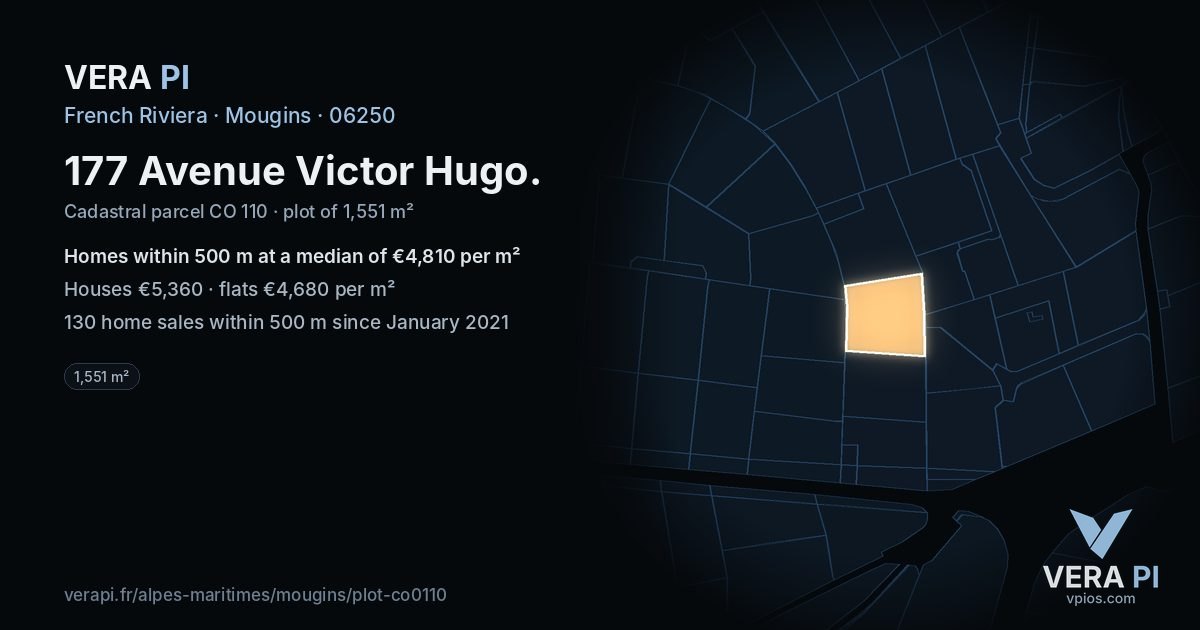 177 Avenue Victor Hugo, Mougins at night – the plot lit, the parcels around coloured by the prices near them