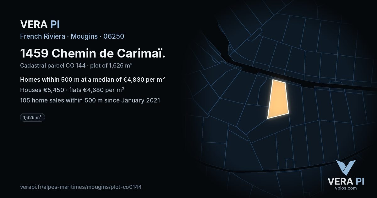 1459 Chemin de Carimaï, Mougins at night – the plot lit, the parcels around coloured by the prices near them