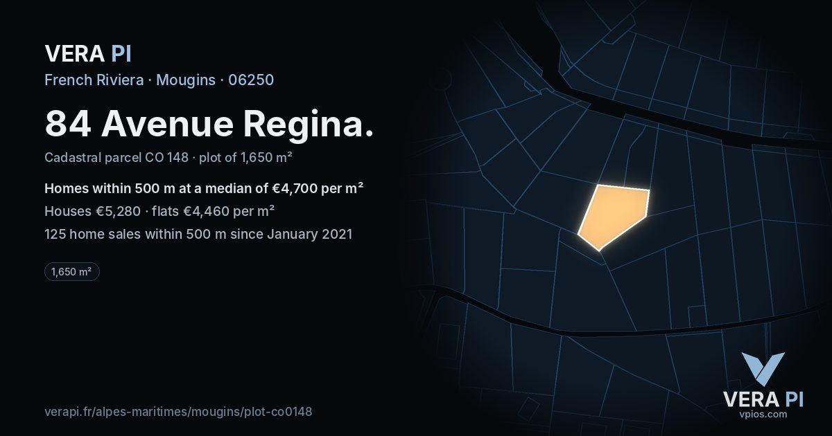 84 Avenue Regina, Mougins at night – the plot lit, the parcels around coloured by the prices near them