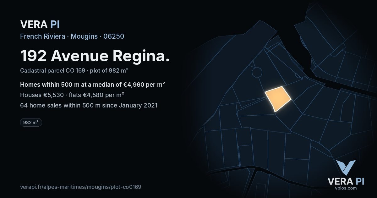 192 Avenue Regina, Mougins at night – the plot lit, the parcels around coloured by the prices near them