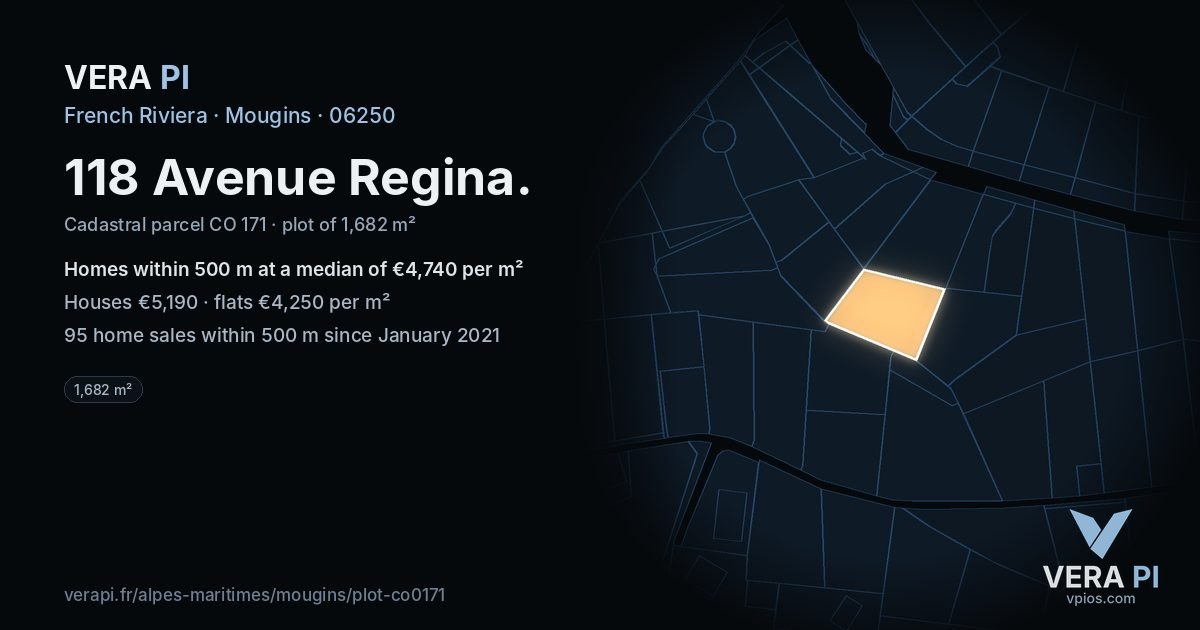 118 Avenue Regina, Mougins at night – the plot lit, the parcels around coloured by the prices near them