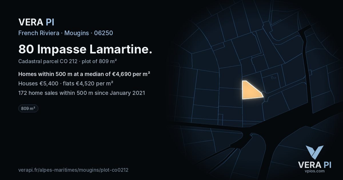 80 Impasse Lamartine, Mougins at night – the plot lit, the parcels around coloured by the prices near them