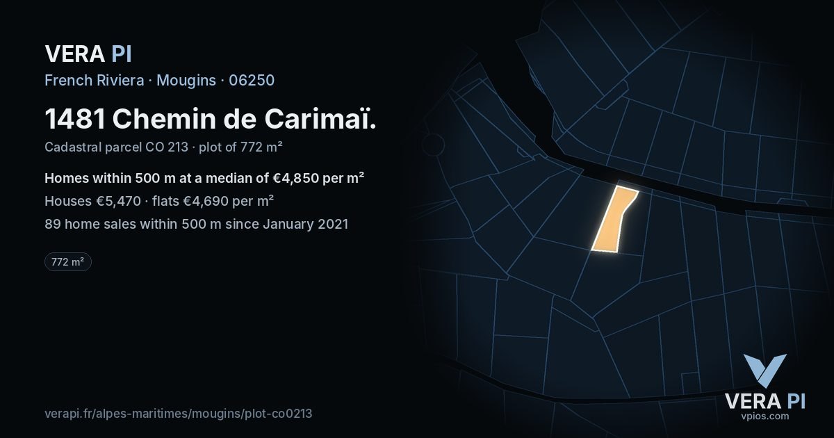 1481 Chemin de Carimaï, Mougins at night – the plot lit, the parcels around coloured by the prices near them