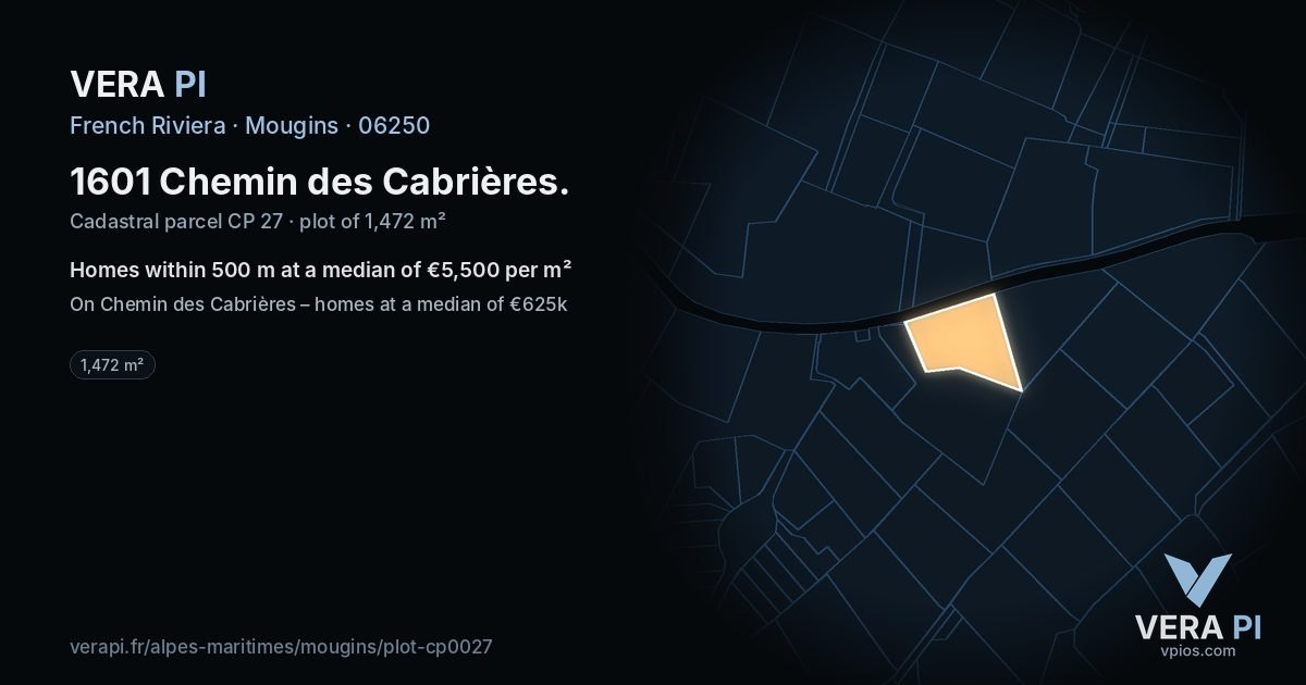 1601 Chemin des Cabrières, Mougins at night – the plot lit, the parcels around coloured by the prices near them