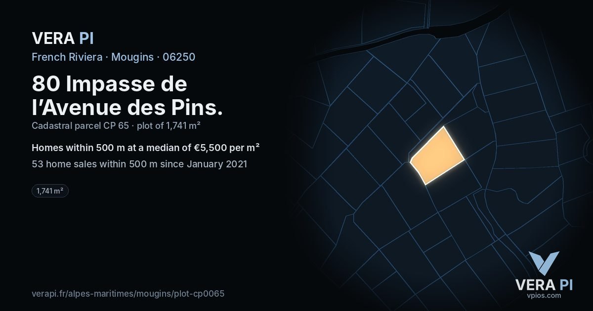 80 Impasse de l’Avenue des Pins, Mougins at night – the plot lit, the parcels around coloured by the prices near them
