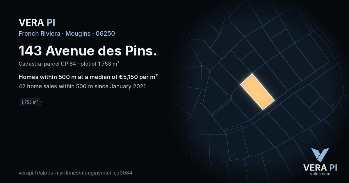 143 Avenue des Pins, Mougins at night – the plot lit, the parcels around coloured by the prices near them