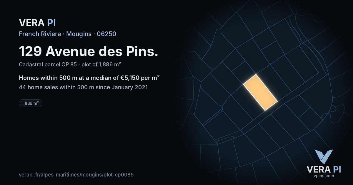129 Avenue des Pins, Mougins at night – the plot lit, the parcels around coloured by the prices near them