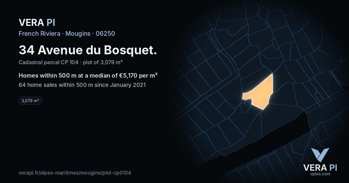 34 Avenue du Bosquet, Mougins at night – the plot lit, the parcels around coloured by the prices near them