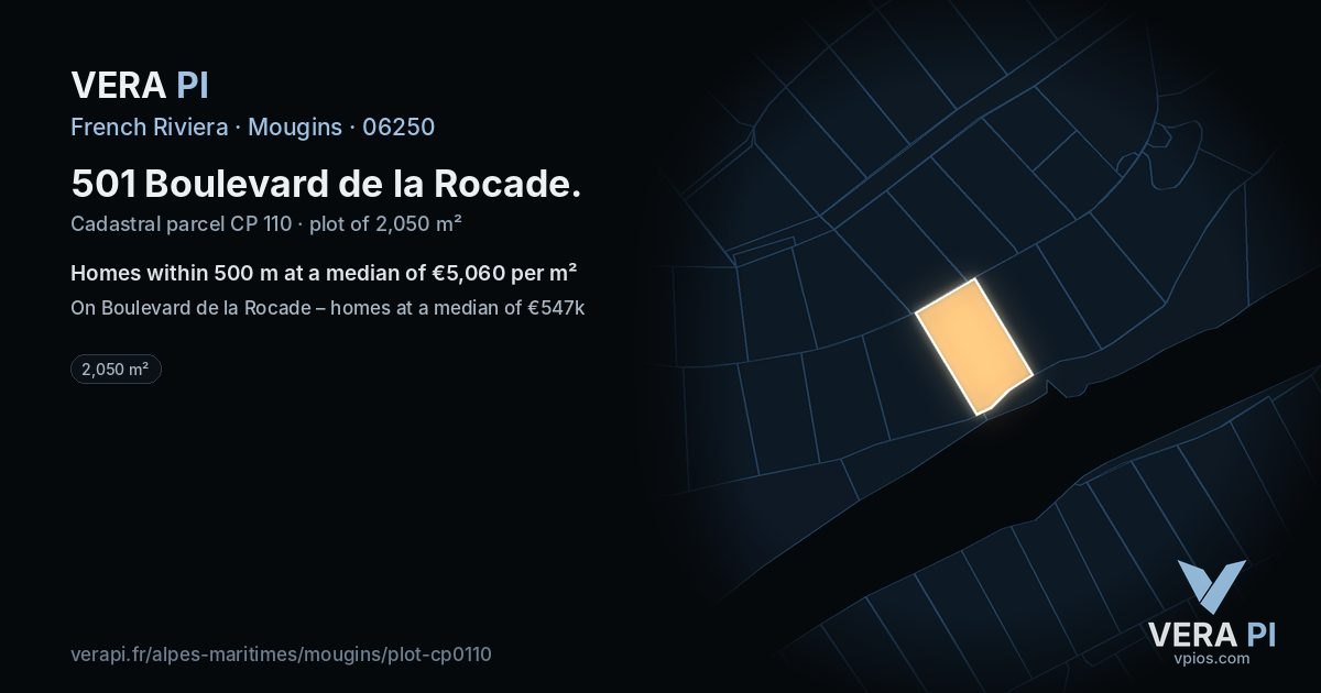 501 Boulevard de la Rocade, Mougins at night – the plot lit, the parcels around coloured by the prices near them