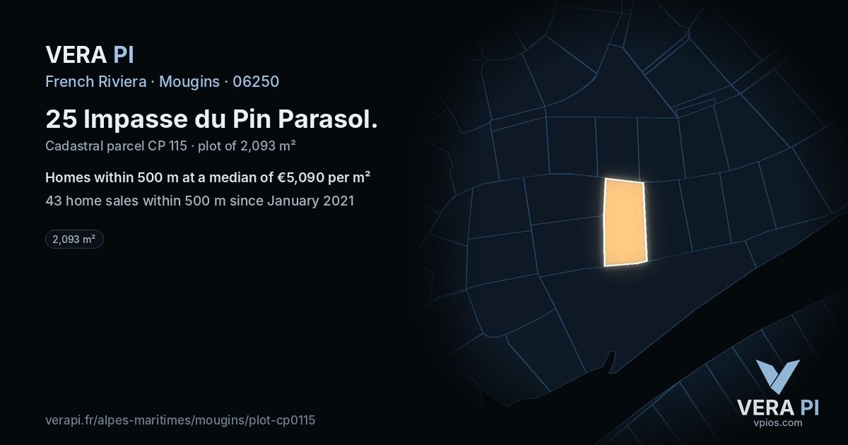 25 Impasse du Pin Parasol, Mougins at night – the plot lit, the parcels around coloured by the prices near them