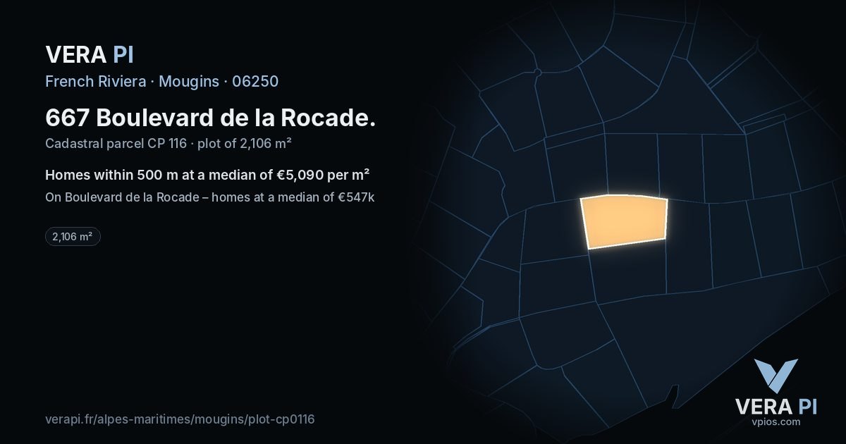 667 Boulevard de la Rocade, Mougins at night – the plot lit, the parcels around coloured by the prices near them