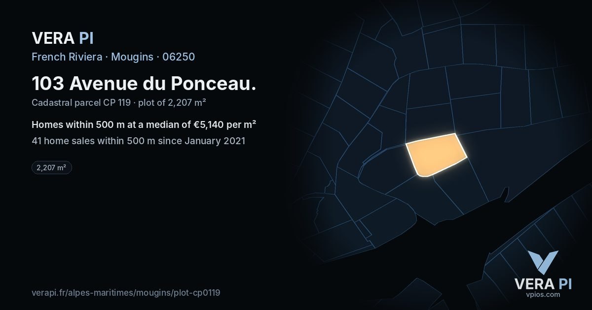 103 Avenue du Ponceau, Mougins at night – the plot lit, the parcels around coloured by the prices near them