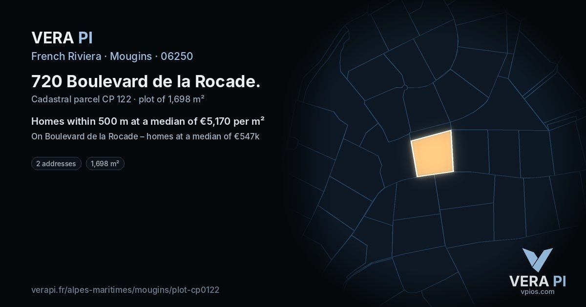 720 Boulevard de la Rocade, Mougins at night – the plot lit, the parcels around coloured by the prices near them