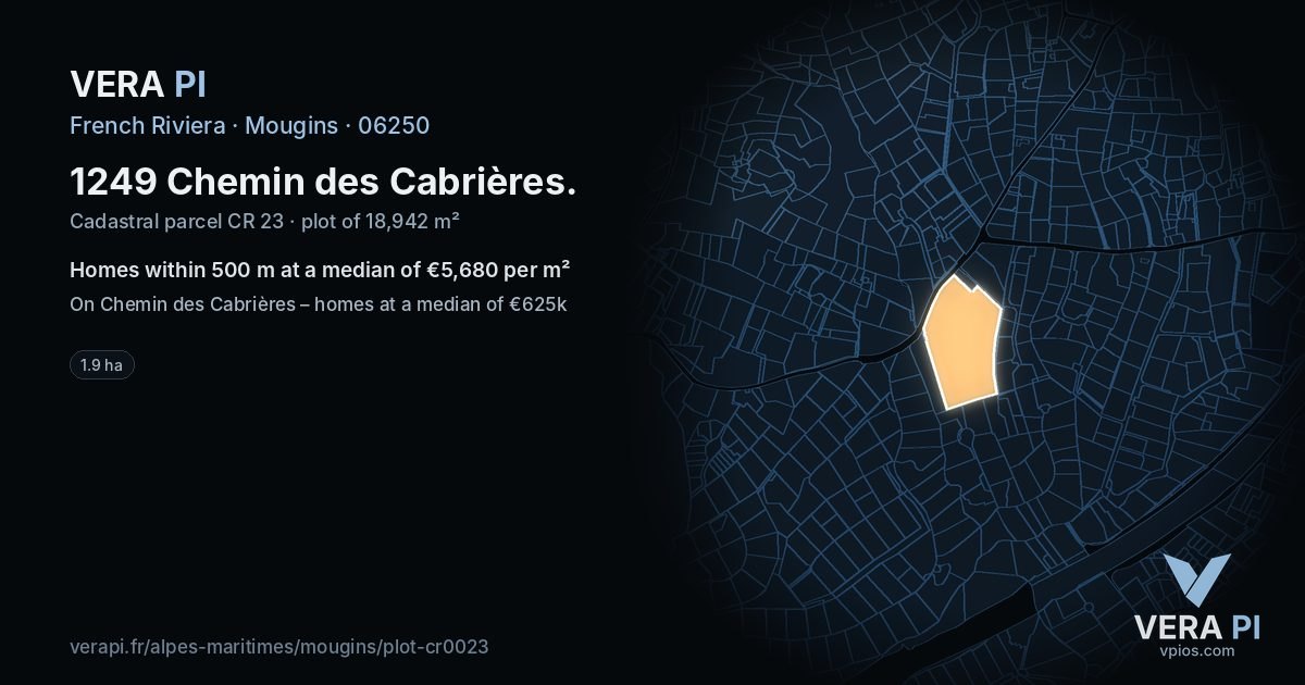 1249 Chemin des Cabrières, Mougins at night – the plot lit, the parcels around coloured by the prices near them