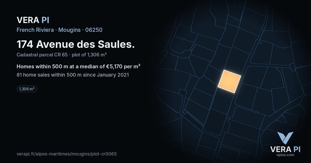 174 Avenue des Saules, Mougins at night – the plot lit, the parcels around coloured by the prices near them