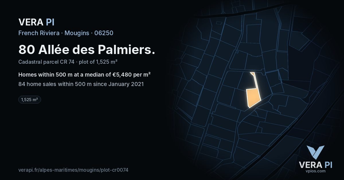 80 Allée des Palmiers, Mougins at night – the plot lit, the parcels around coloured by the prices near them