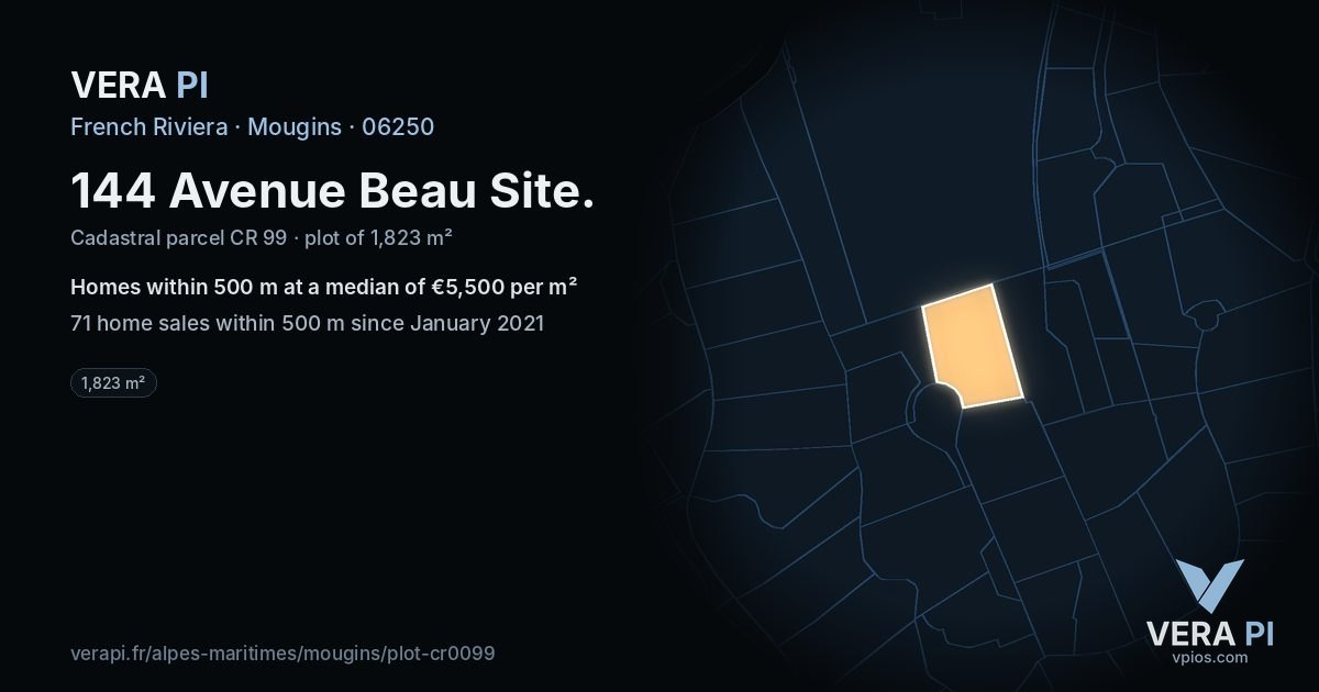 144 Avenue Beau Site, Mougins at night – the plot lit, the parcels around coloured by the prices near them