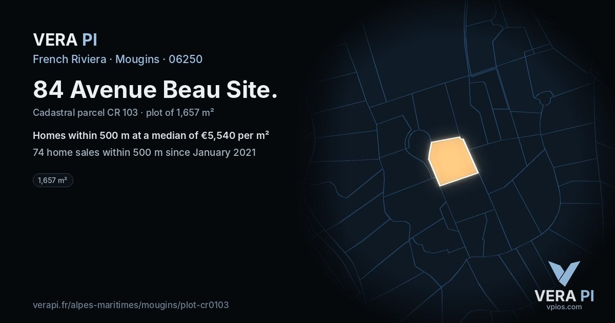 84 Avenue Beau Site, Mougins at night – the plot lit, the parcels around coloured by the prices near them