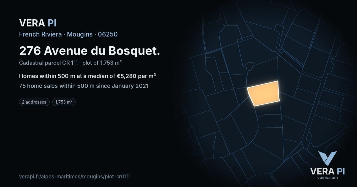 276 Avenue du Bosquet, Mougins at night – the plot lit, the parcels around coloured by the prices near them