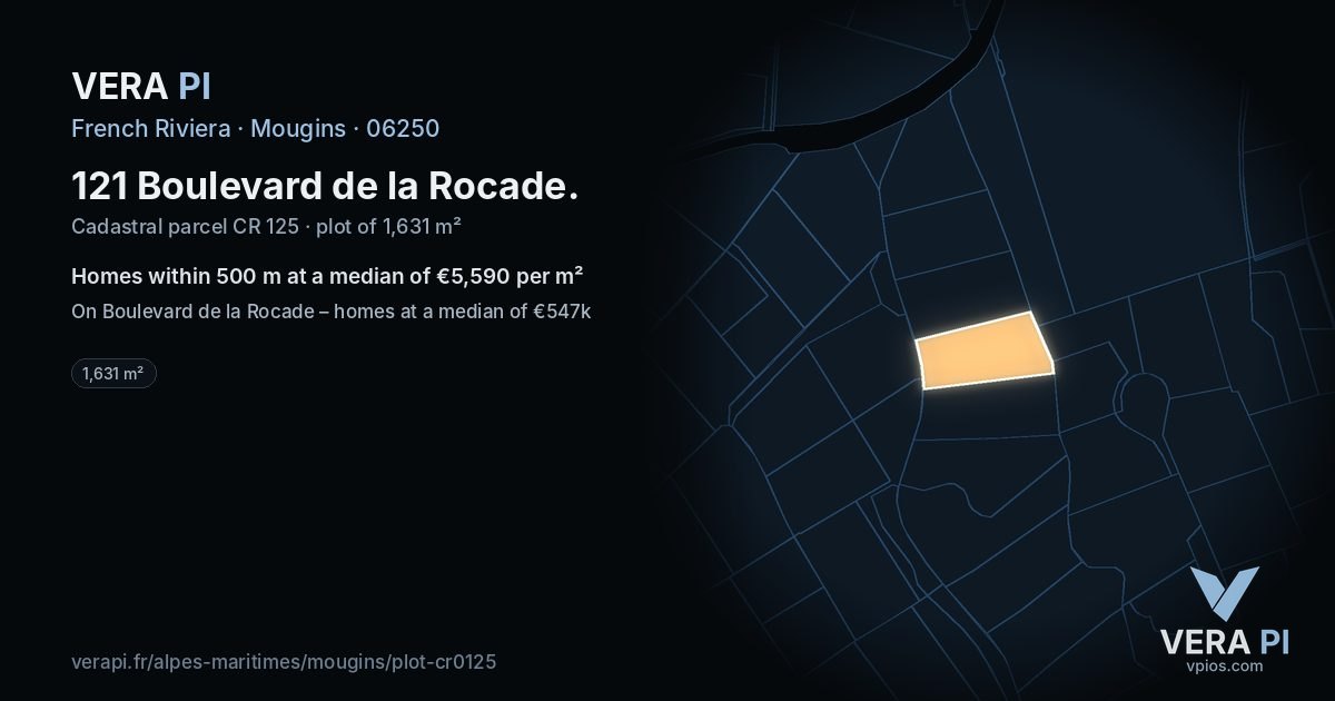 121 Boulevard de la Rocade, Mougins at night – the plot lit, the parcels around coloured by the prices near them