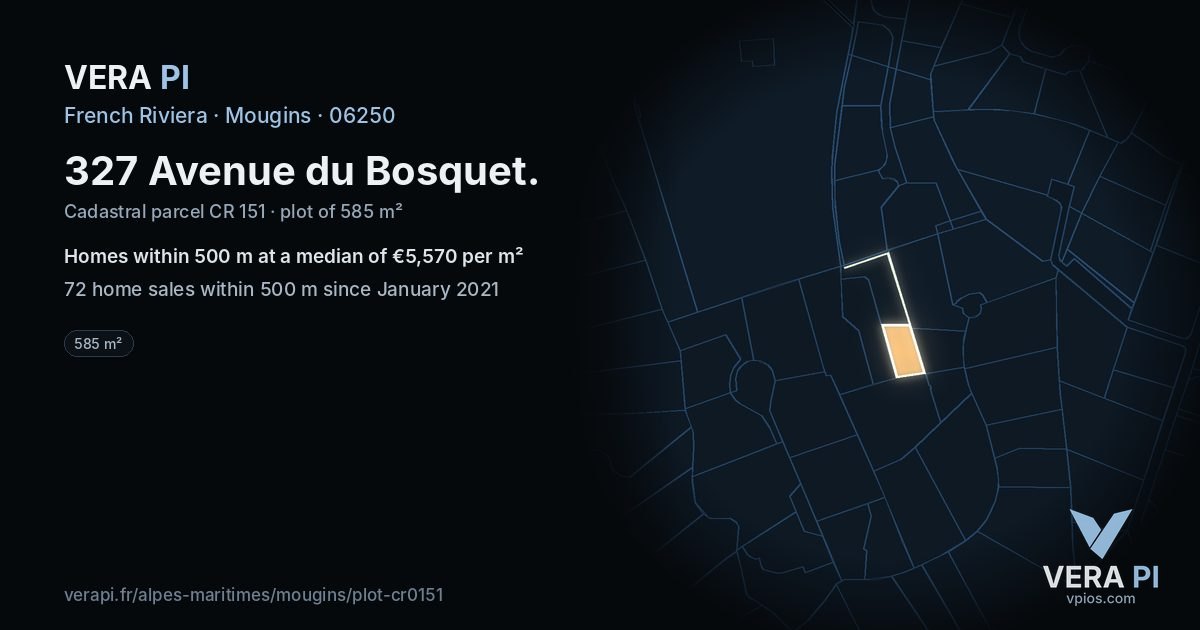327 Avenue du Bosquet, Mougins at night – the plot lit, the parcels around coloured by the prices near them
