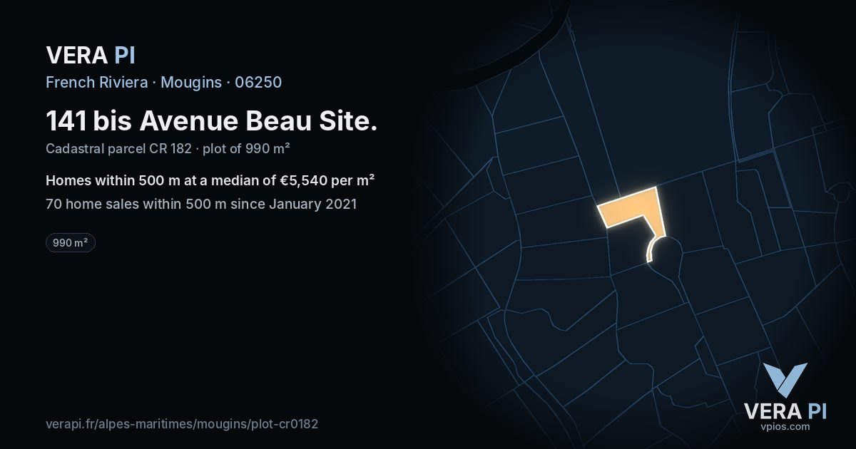 141 bis Avenue Beau Site, Mougins at night – the plot lit, the parcels around coloured by the prices near them