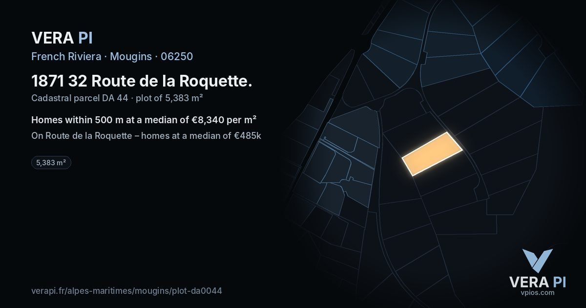 1871 32 Route de la Roquette, Mougins at night – the plot lit, the parcels around coloured by the prices near them