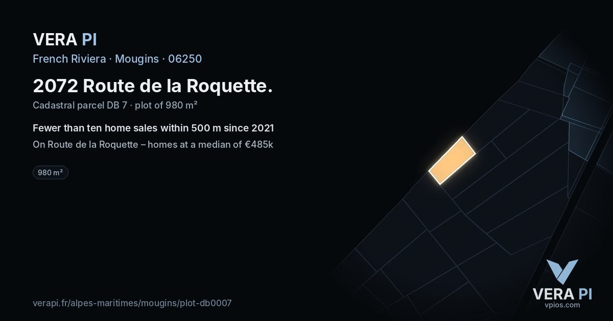 2072 Route de la Roquette, Mougins at night – the plot lit, the parcels around coloured by the prices near them