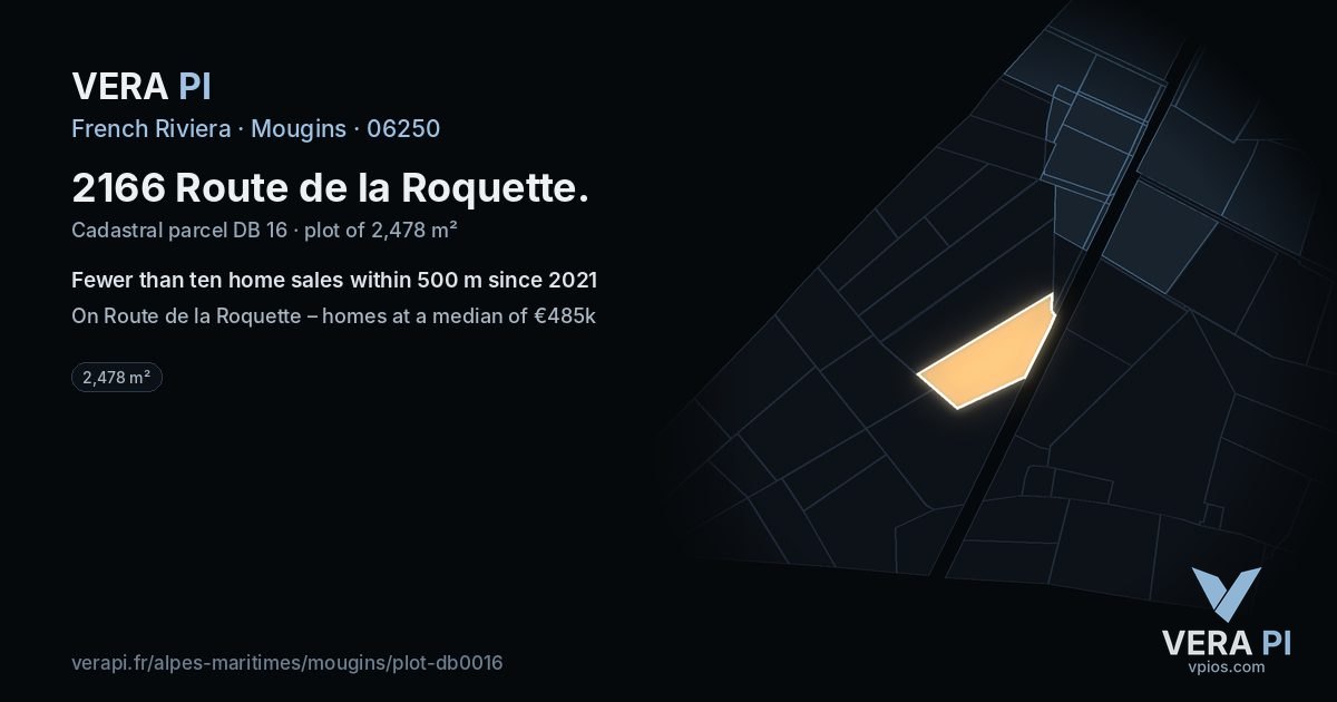 2166 Route de la Roquette, Mougins at night – the plot lit, the parcels around coloured by the prices near them