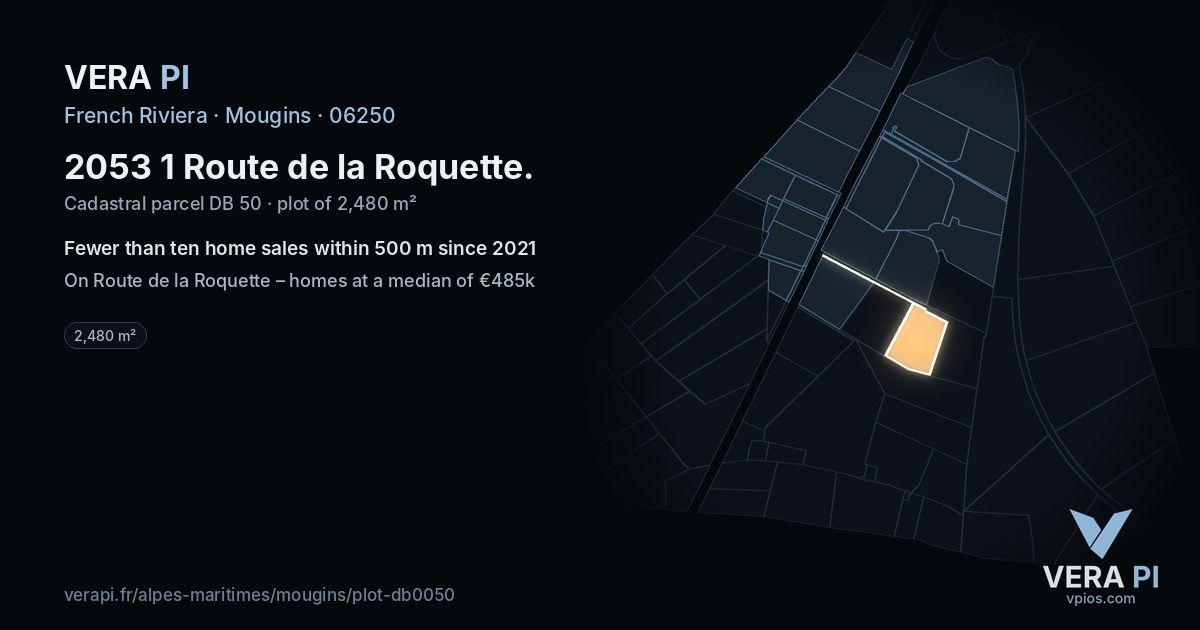 2053 1 Route de la Roquette, Mougins at night – the plot lit, the parcels around coloured by the prices near them