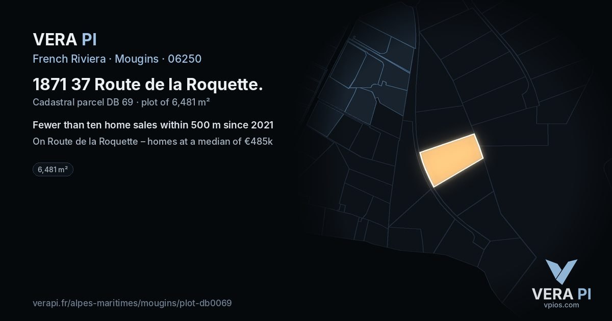 1871 37 Route de la Roquette, Mougins at night – the plot lit, the parcels around coloured by the prices near them