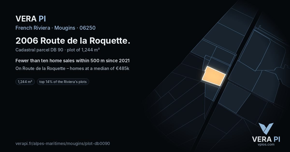 2006 Route de la Roquette, Mougins at night – the plot lit, the parcels around coloured by the prices near them