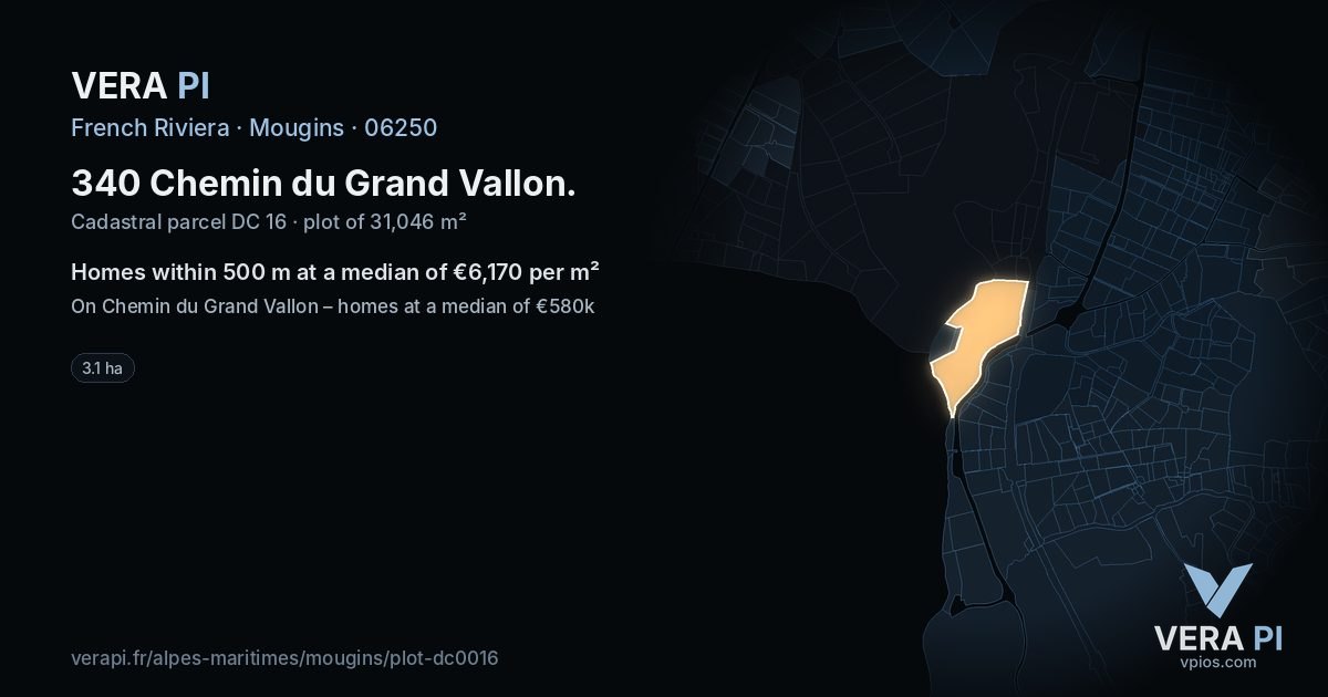 340 Chemin du Grand Vallon, Mougins at night – the plot lit, the parcels around coloured by the prices near them