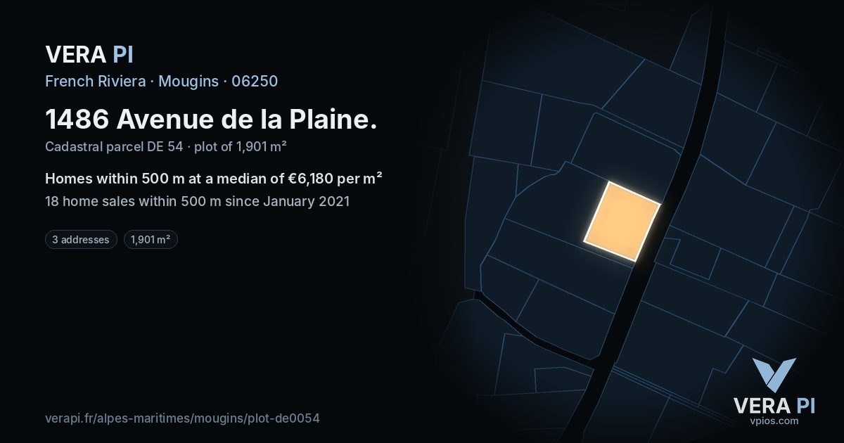 1486 Avenue de la Plaine, Mougins at night – the plot lit, the parcels around coloured by the prices near them