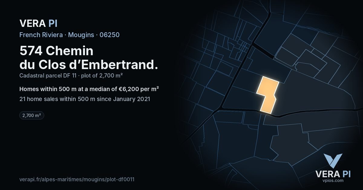 574 Chemin du Clos d’Embertrand, Mougins at night – the plot lit, the parcels around coloured by the prices near them