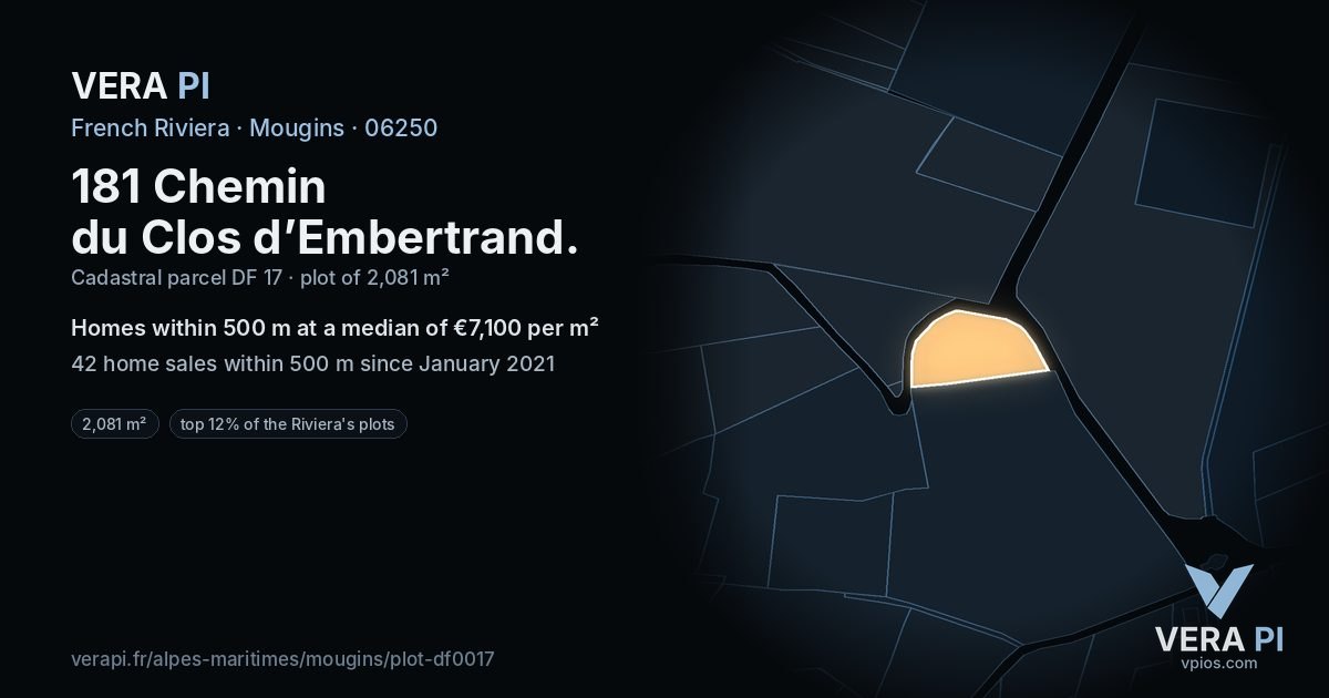 181 Chemin du Clos d’Embertrand, Mougins at night – the plot lit, the parcels around coloured by the prices near them
