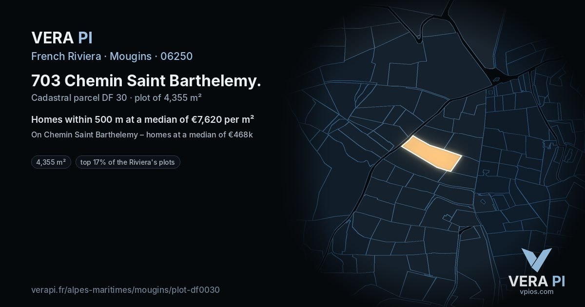 703 Chemin Saint Barthelemy, Mougins at night – the plot lit, the parcels around coloured by the prices near them