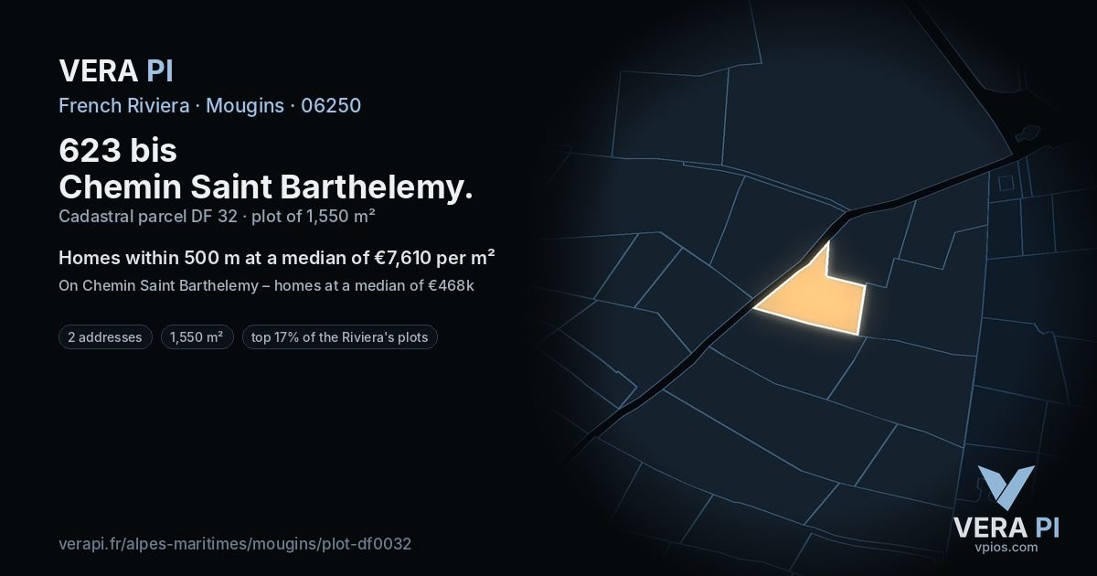 623 bis Chemin Saint Barthelemy, Mougins at night – the plot lit, the parcels around coloured by the prices near them