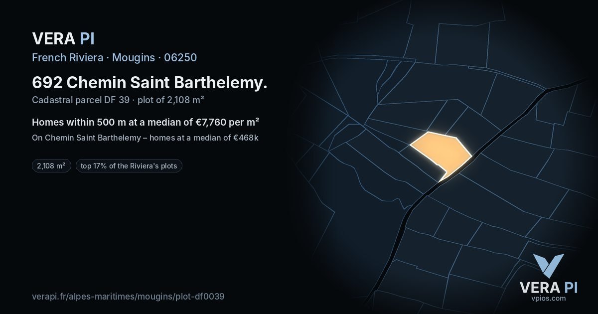 692 Chemin Saint Barthelemy, Mougins at night – the plot lit, the parcels around coloured by the prices near them
