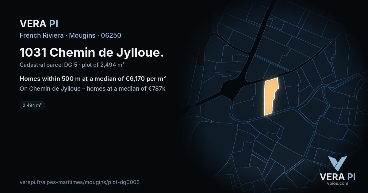 1031 Chemin de Jylloue, Mougins at night – the plot lit, the parcels around coloured by the prices near them