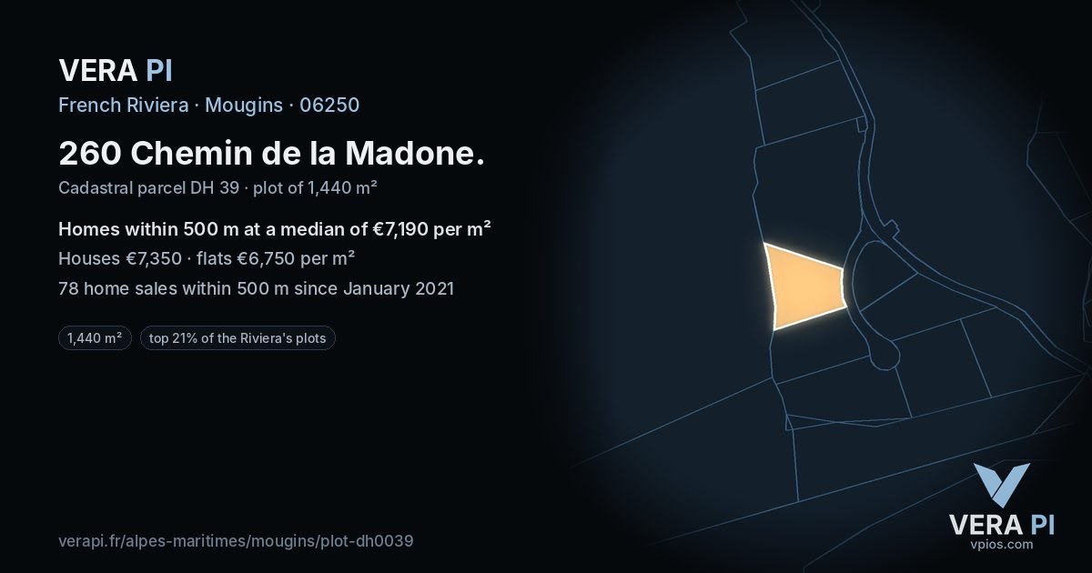 260 Chemin de la Madone, Mougins at night – the plot lit, the parcels around coloured by the prices near them