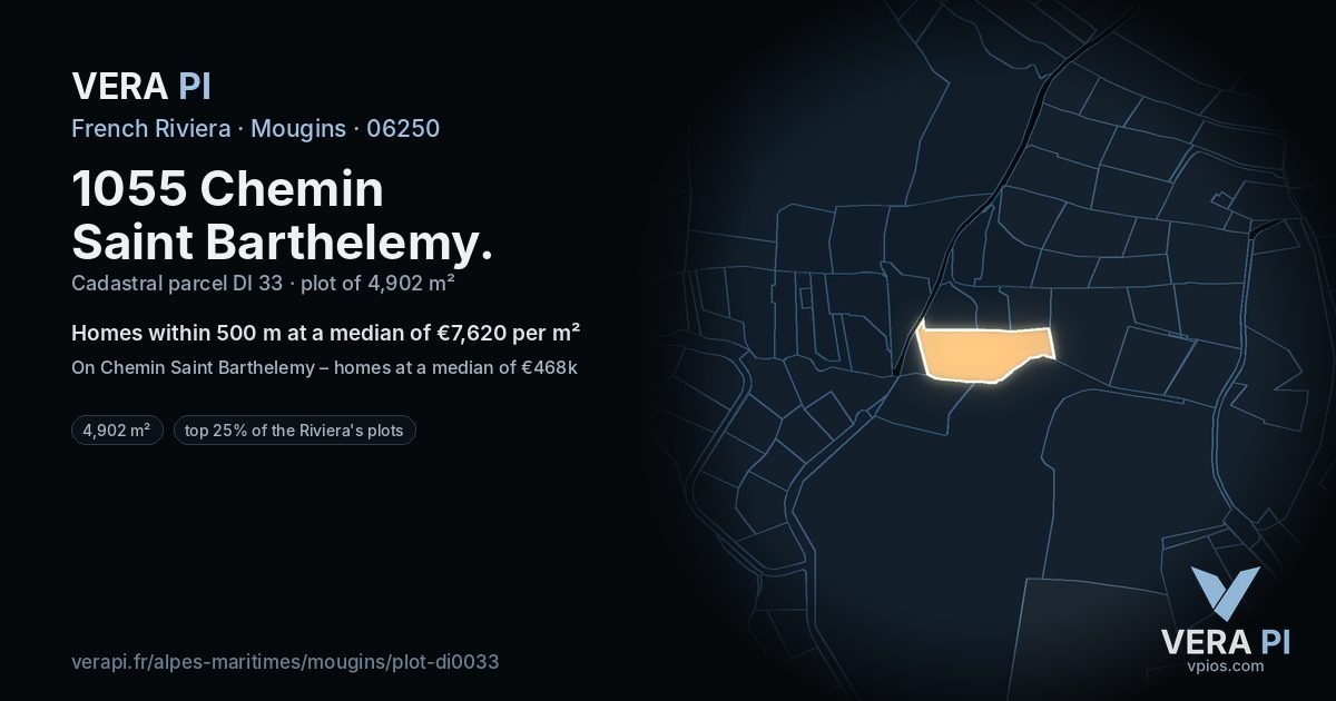 1055 Chemin Saint Barthelemy, Mougins at night – the plot lit, the parcels around coloured by the prices near them