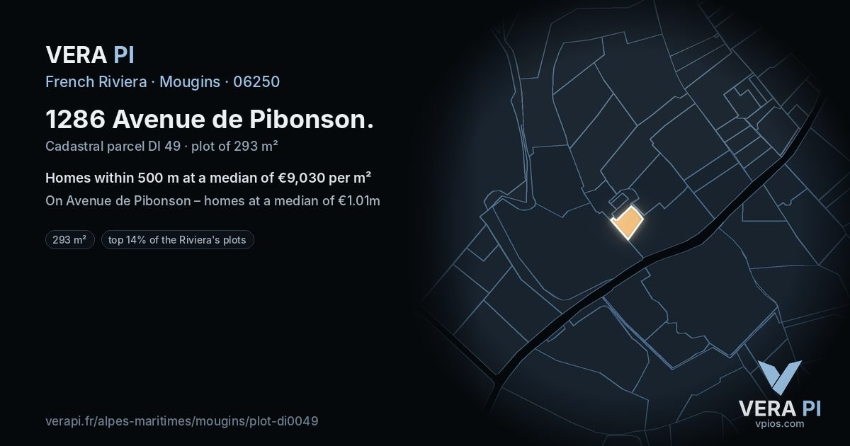 1286 Avenue de Pibonson, Mougins at night – the plot lit, the parcels around coloured by the prices near them