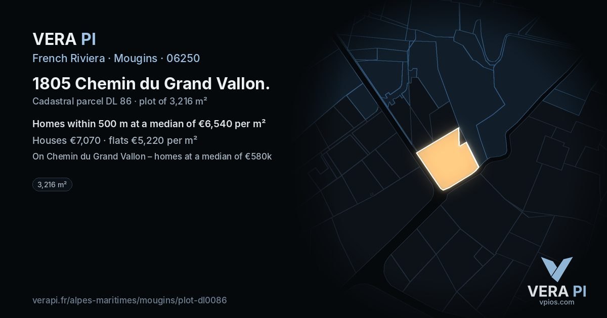 1805 Chemin du Grand Vallon, Mougins at night – the plot lit, the parcels around coloured by the prices near them
