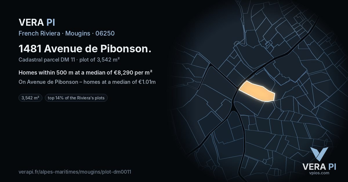 1481 Avenue de Pibonson, Mougins at night – the plot lit, the parcels around coloured by the prices near them