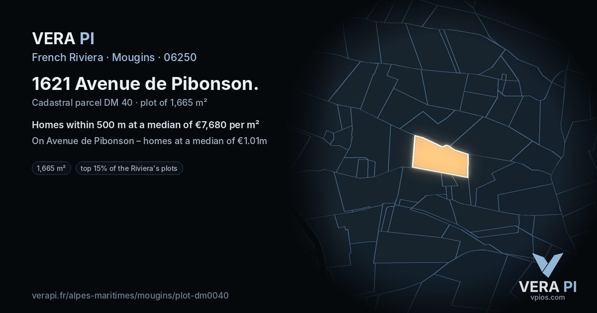 1621 Avenue de Pibonson, Mougins at night – the plot lit, the parcels around coloured by the prices near them