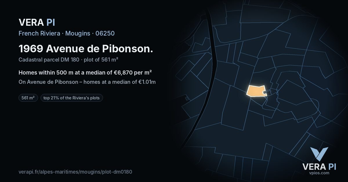 1969 Avenue de Pibonson, Mougins at night – the plot lit, the parcels around coloured by the prices near them