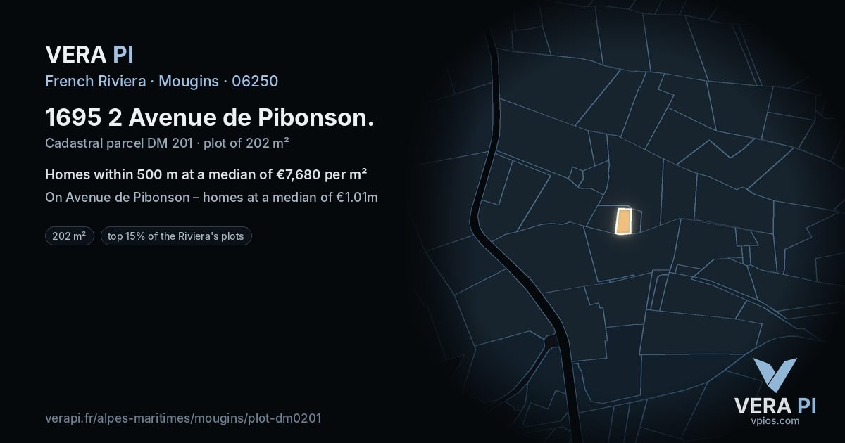 1695 2 Avenue de Pibonson, Mougins at night – the plot lit, the parcels around coloured by the prices near them